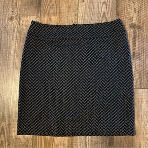 Halogen Pencil women's black/gray skirt Knit With Back  zipper Closure S…